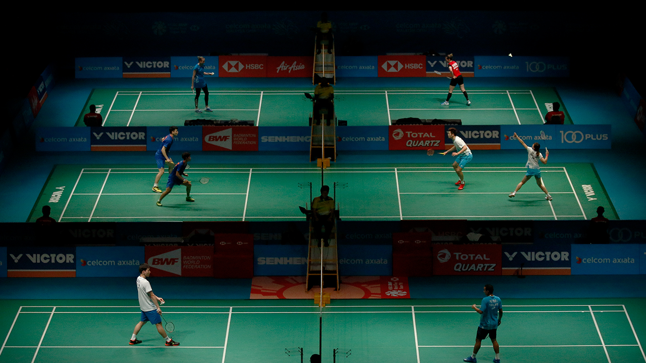 Where should you play? Badminton courts near you